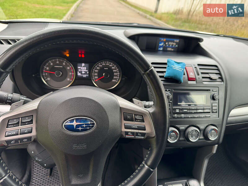 Позашляховик / Кросовер Subaru Forester 2013 в Києві