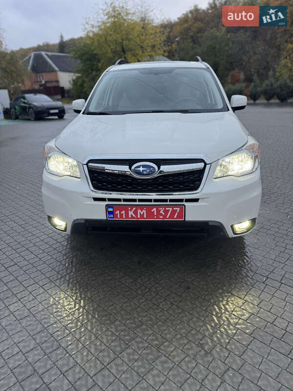 Внедорожник / Кроссовер Subaru Forester 2015 в Полтаве