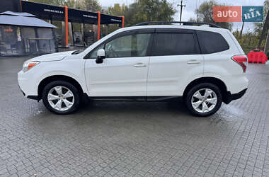 Внедорожник / Кроссовер Subaru Forester 2015 в 