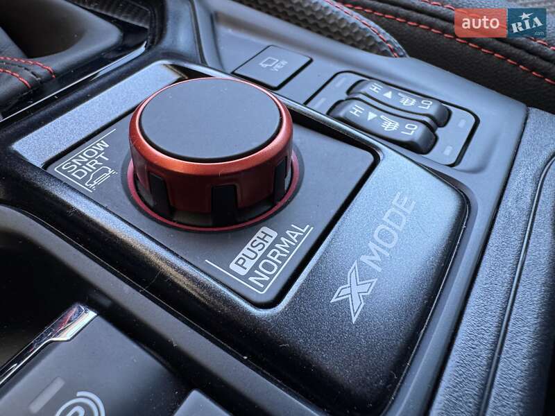 Внедорожник / Кроссовер Subaru Forester 2023 в Киеве