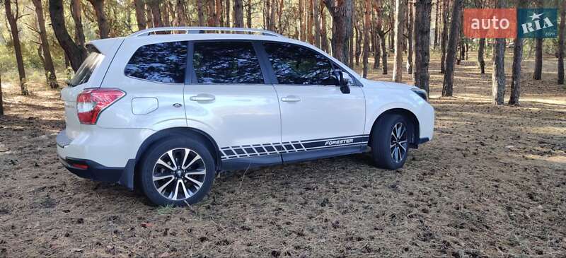 Позашляховик / Кросовер Subaru Forester 2013 в Дніпрі