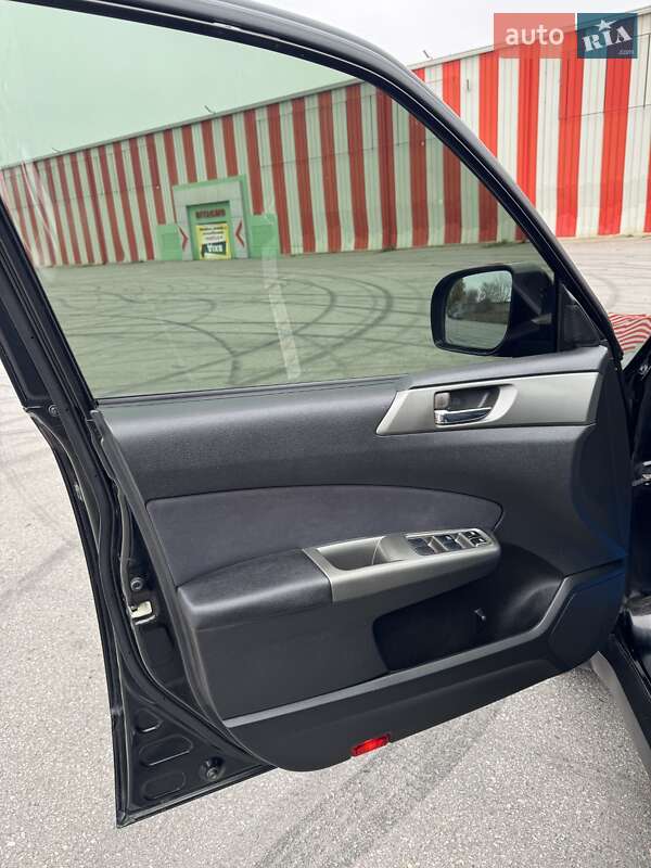Внедорожник / Кроссовер Subaru Forester 2011 в Харькове