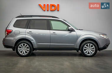 Позашляховик / Кросовер Subaru Forester 2011 в  фото 4 Позашляховик / Кросовер Subaru Forester 2011 в