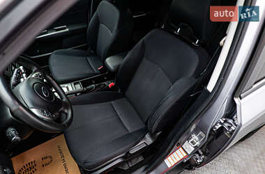 Позашляховик / Кросовер Subaru Forester 2011 в  фото 9 Позашляховик / Кросовер Subaru Forester 2011 в