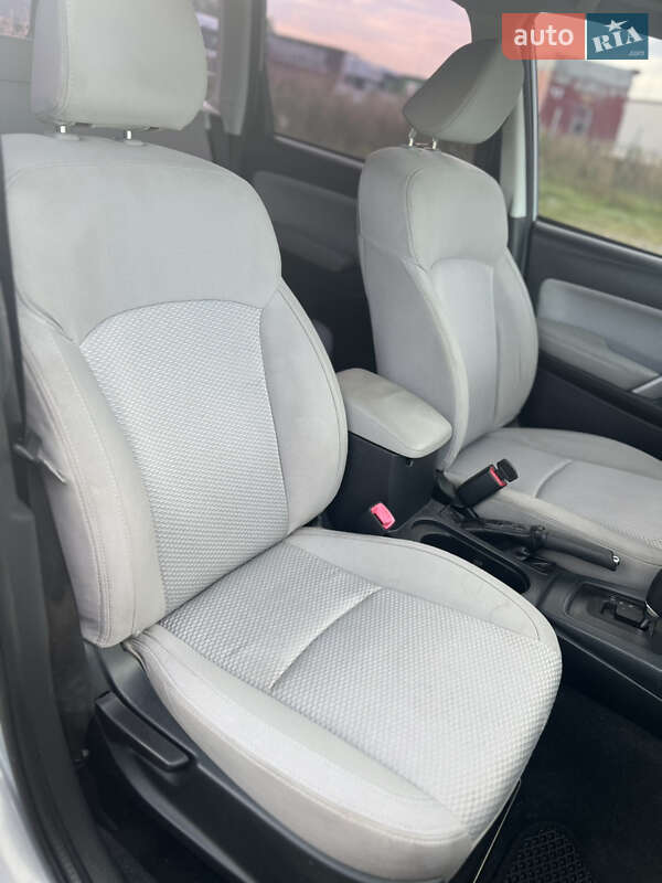 Позашляховик / Кросовер Subaru Forester 2016 в Львові фото 35 Позашляховик / Кросовер Subaru Forester 2016 в Львові