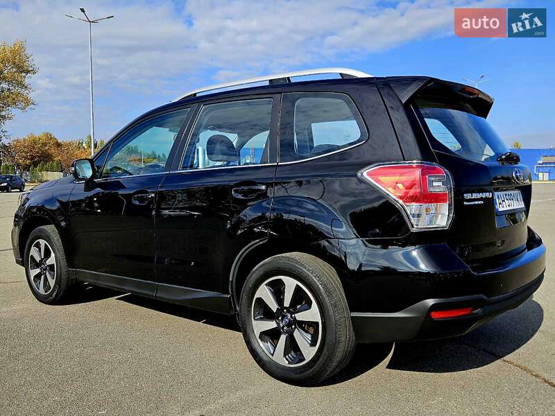 Внедорожник / Кроссовер Subaru Forester 2018 в Днепре