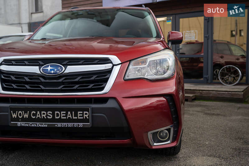 Позашляховик / Кросовер Subaru Forester 2017 в Києві