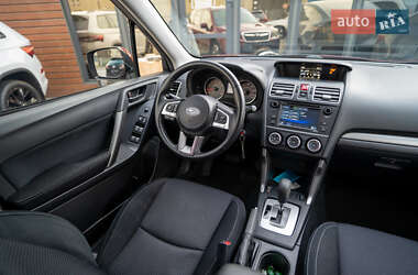 Позашляховик / Кросовер Subaru Forester 2017 в  фото 20 Позашляховик / Кросовер Subaru Forester 2017 в