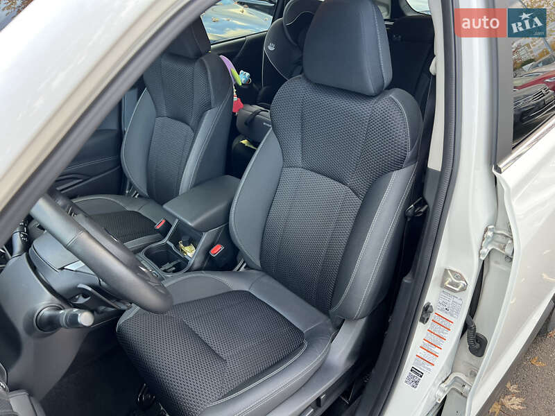 Позашляховик / Кросовер Subaru Forester 2020 в Києві фото 20 Позашляховик / Кросовер Subaru Forester 2020 в Києві