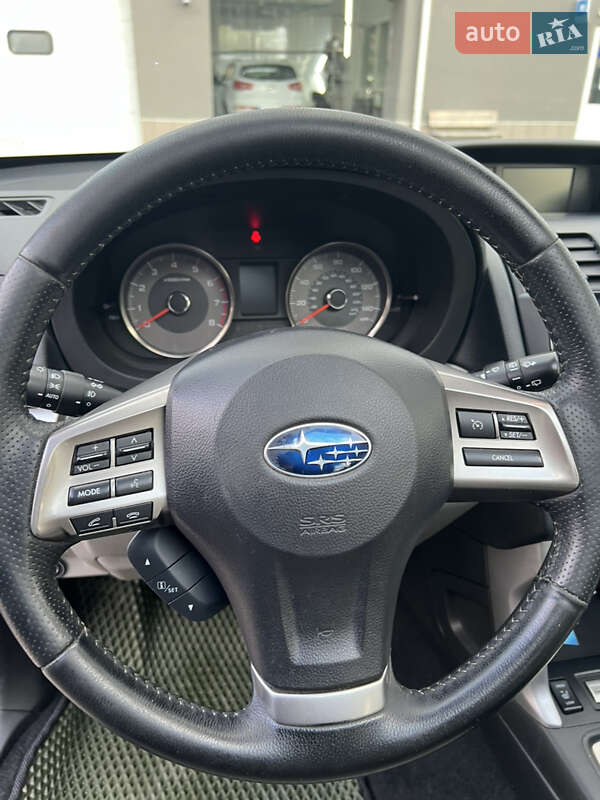 Внедорожник / Кроссовер Subaru Forester 2014 в Ивано-Франковске