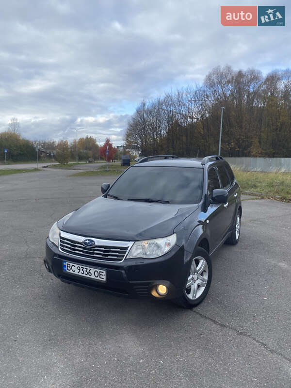 Позашляховик / Кросовер Subaru Forester 2008 в Львові