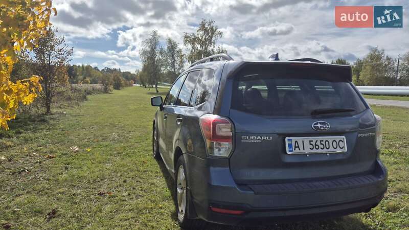 Внедорожник / Кроссовер Subaru Forester 2017 в Нетешине