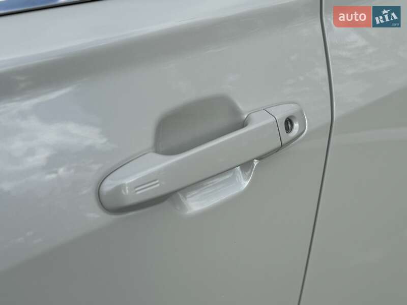 Позашляховик / Кросовер Subaru Forester 2019 в Києві фото 19 Позашляховик / Кросовер Subaru Forester 2019 в Києві