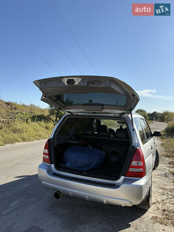 Внедорожник / Кроссовер Subaru Forester 2005 в Гостомеле