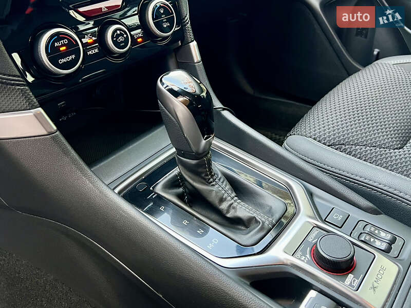 Внедорожник / Кроссовер Subaru Forester 2020 в Киеве