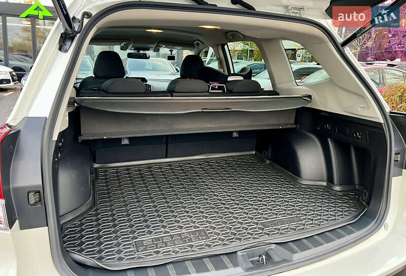 Внедорожник / Кроссовер Subaru Forester 2020 в Киеве