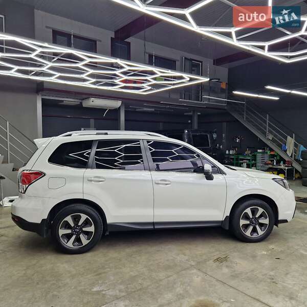 Внедорожник / Кроссовер Subaru Forester 2018 в Харькове