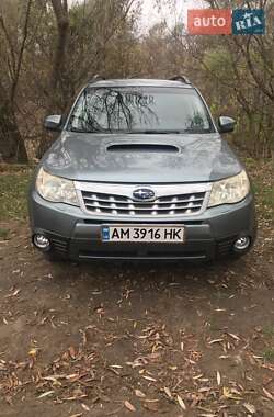 Внедорожник / Кроссовер Subaru Forester 2012 в Харькове