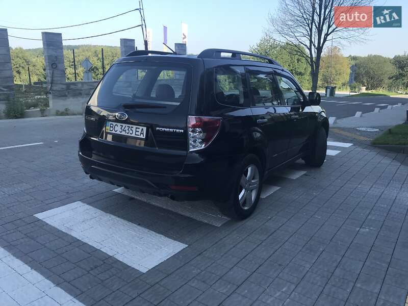 Позашляховик / Кросовер Subaru Forester 2008 в Львові