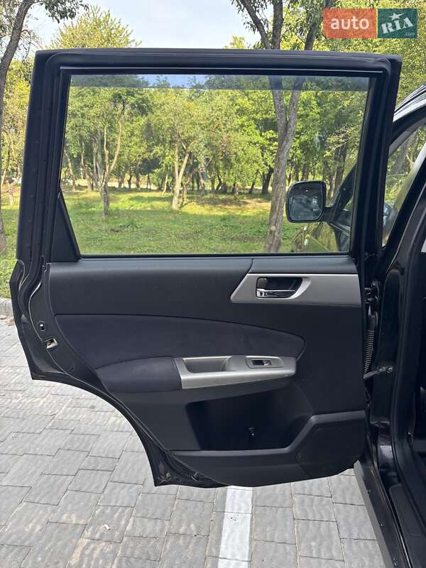 Позашляховик / Кросовер Subaru Forester 2008 в Львові