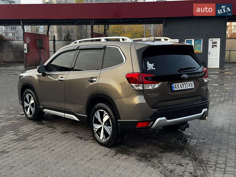 Внедорожник / Кроссовер Subaru Forester 2019 в Харькове