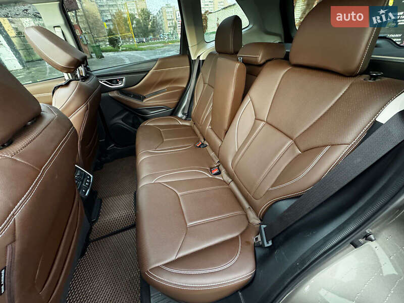 Внедорожник / Кроссовер Subaru Forester 2019 в Харькове