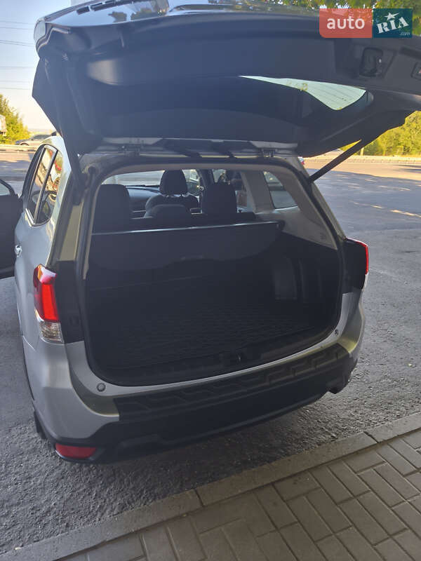 Внедорожник / Кроссовер Subaru Forester 2019 в Днепре фото 12 Внедорожник / Кроссовер Subaru Forester 2019 в Днепре