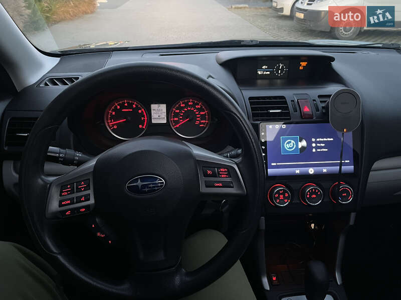 Внедорожник / Кроссовер Subaru Forester 2013 в Хмельницком