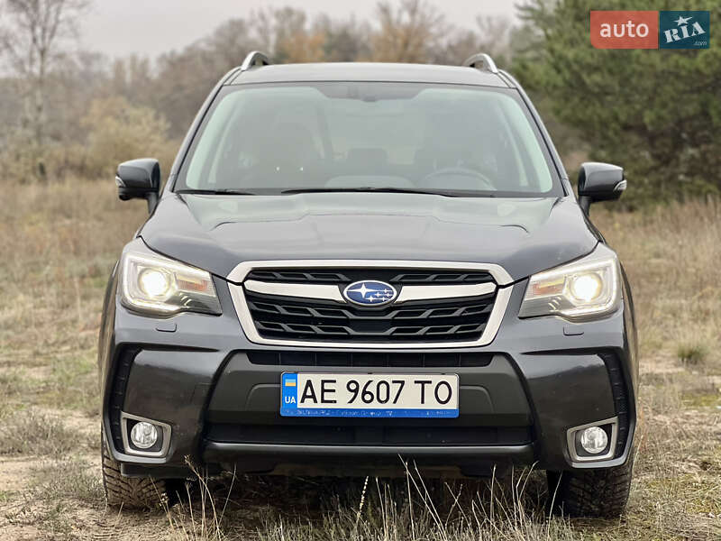 Внедорожник / Кроссовер Subaru Forester 2017 в Днепре