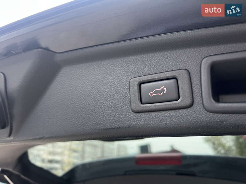 Внедорожник / Кроссовер Subaru Forester 2017 в Днепре