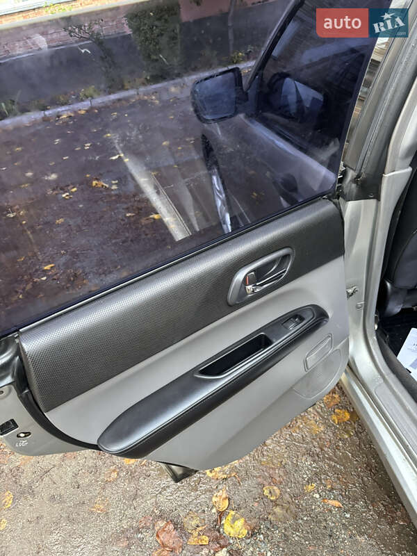 Позашляховик / Кросовер Subaru Forester 2006 в Вишневому фото 12 Позашляховик / Кросовер Subaru Forester 2006 в Вишневому