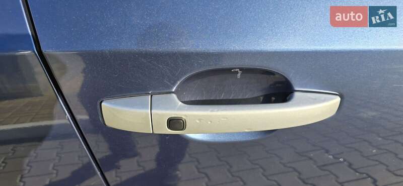 Внедорожник / Кроссовер Subaru Forester 2012 в Киеве