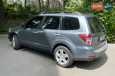 Позашляховик / Кросовер Subaru Forester 2008 в Києві