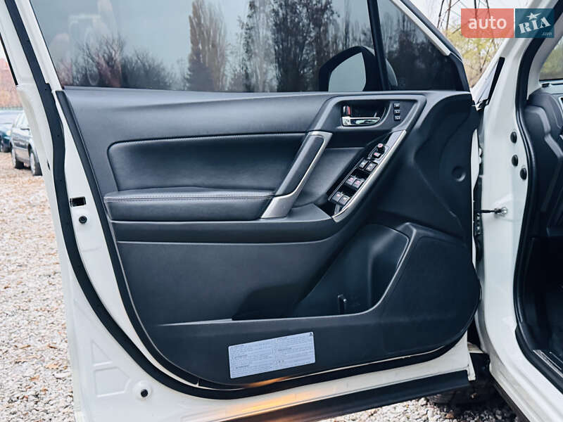 Внедорожник / Кроссовер Subaru Forester 2018 в Харькове