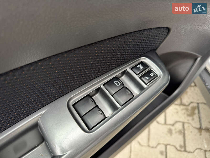 Внедорожник / Кроссовер Subaru Forester 2012 в Черновцах фото 12 Внедорожник / Кроссовер Subaru Forester 2012 в Черновцах