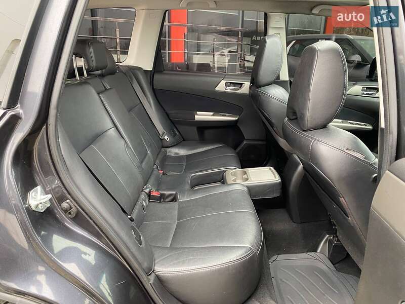 Внедорожник / Кроссовер Subaru Forester 2008 в Львове