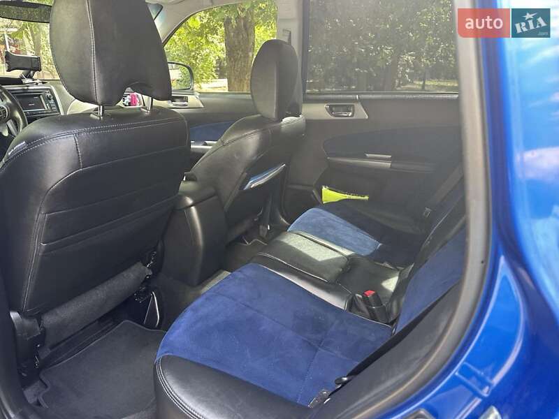 Внедорожник / Кроссовер Subaru Forester 2011 в Одессе