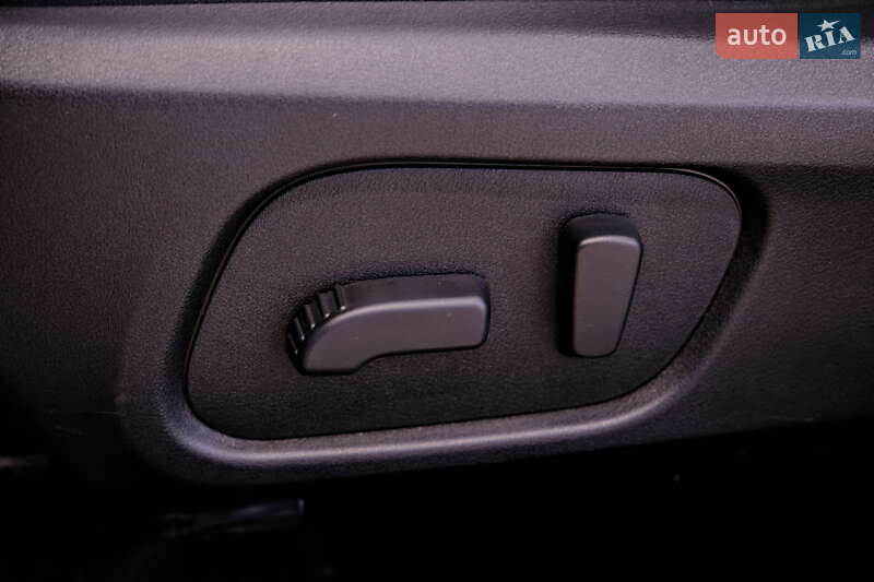 Внедорожник / Кроссовер Subaru Forester 2017 в Одессе