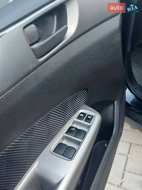 Внедорожник / Кроссовер Subaru Forester 2008 в Кривом Роге