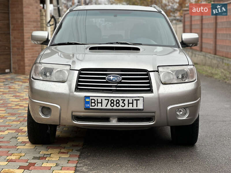 Внедорожник / Кроссовер Subaru Forester 2006 в Авангарде
