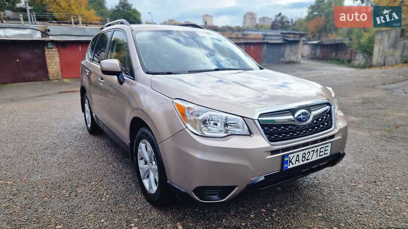 Внедорожник / Кроссовер Subaru Forester 2014 в Киеве