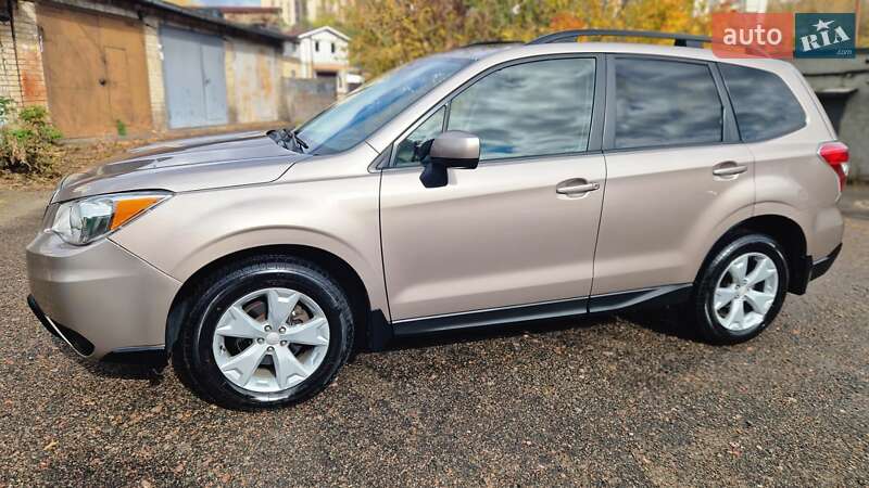 Внедорожник / Кроссовер Subaru Forester 2014 в Киеве