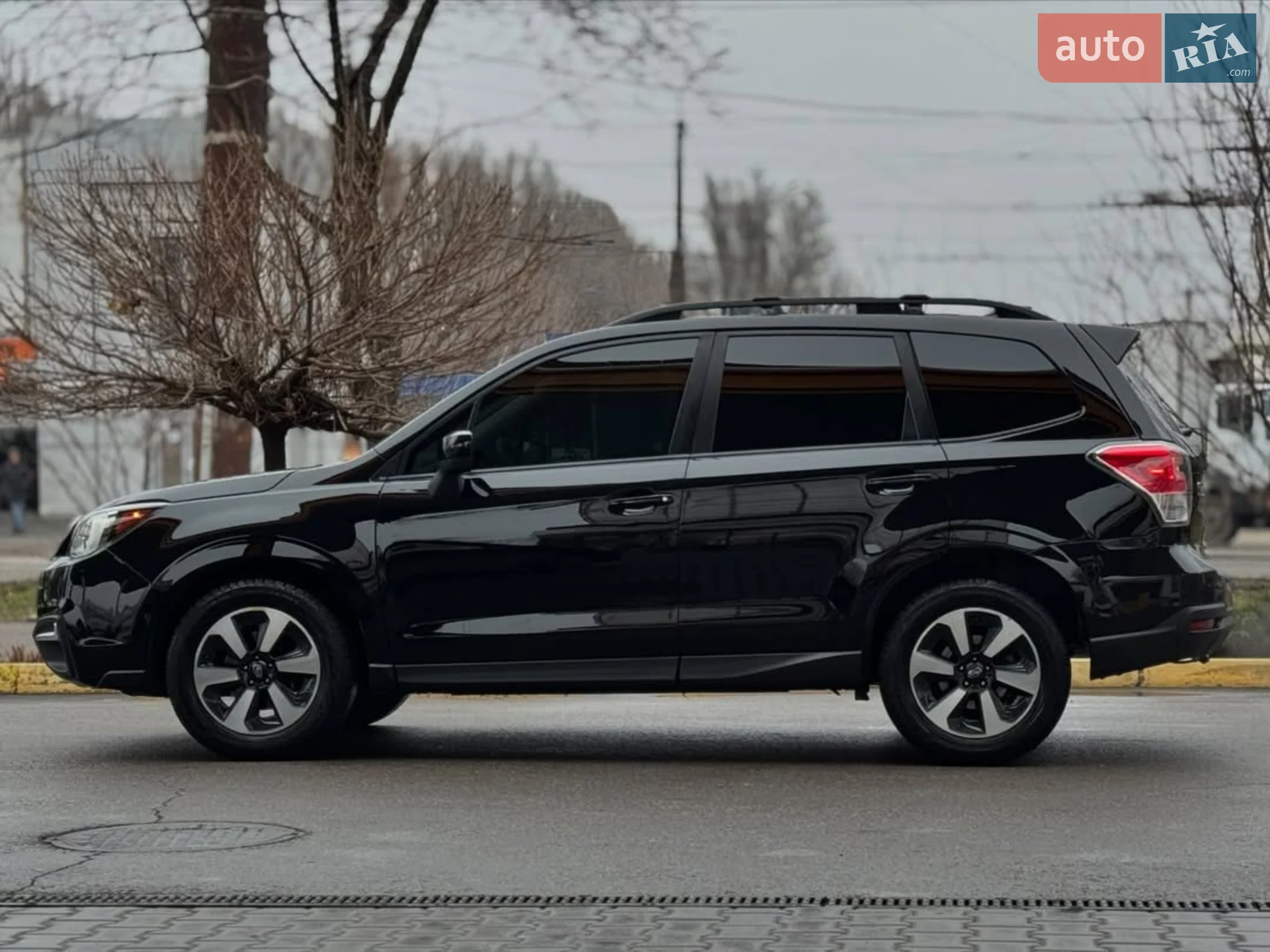 2017 Subaru Forester - мініатюра 2