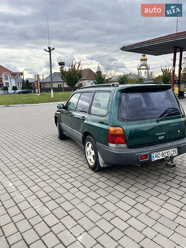 Внедорожник / Кроссовер Subaru Forester 1998 в Иршаве