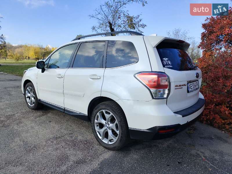 Позашляховик / Кросовер Subaru Forester 2018 в Кам'янському