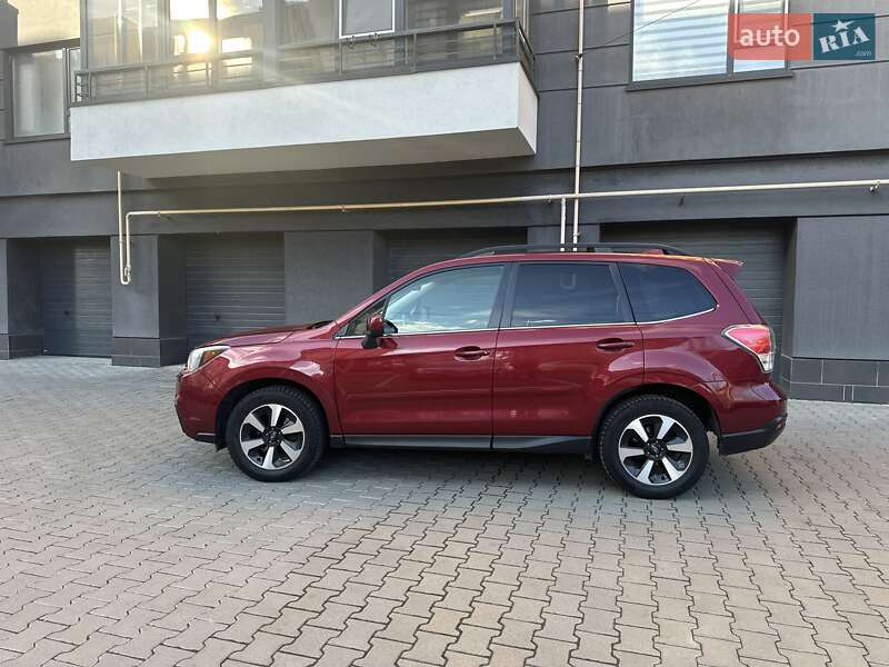 Внедорожник / Кроссовер Subaru Forester 2017 в Тернополе