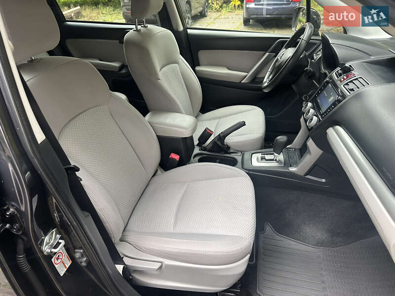 Позашляховик / Кросовер Subaru Forester 2015 в Києві фото 28 Позашляховик / Кросовер Subaru Forester 2015 в Києві