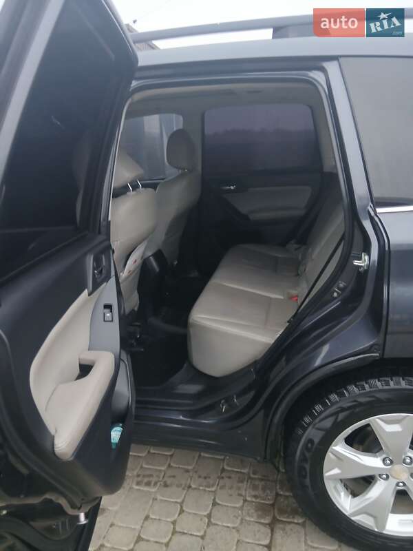 Внедорожник / Кроссовер Subaru Forester 2013 в Жовкве