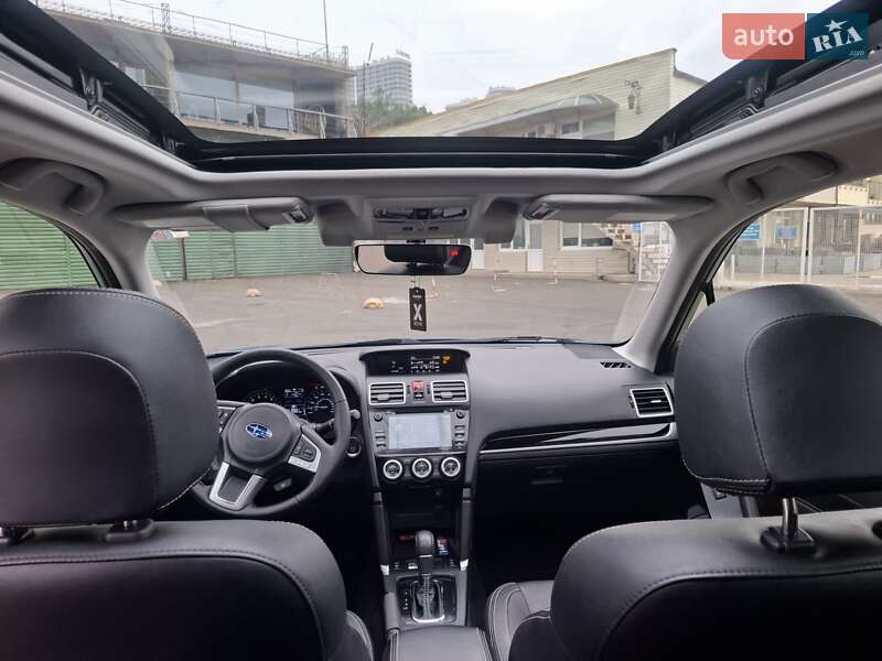 Внедорожник / Кроссовер Subaru Forester 2016 в Одессе