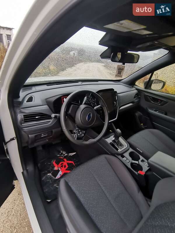 Позашляховик / Кросовер Subaru Forester 2024 в Тернополі